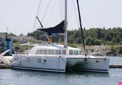 2006 Lagoon 440