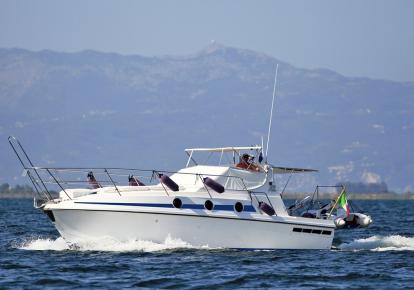 1984 Azimut 28