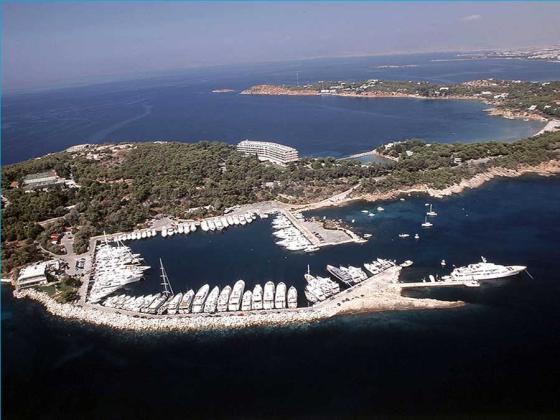 yacht broker greece