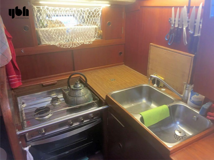 1979 Hallberg-Rassy 352