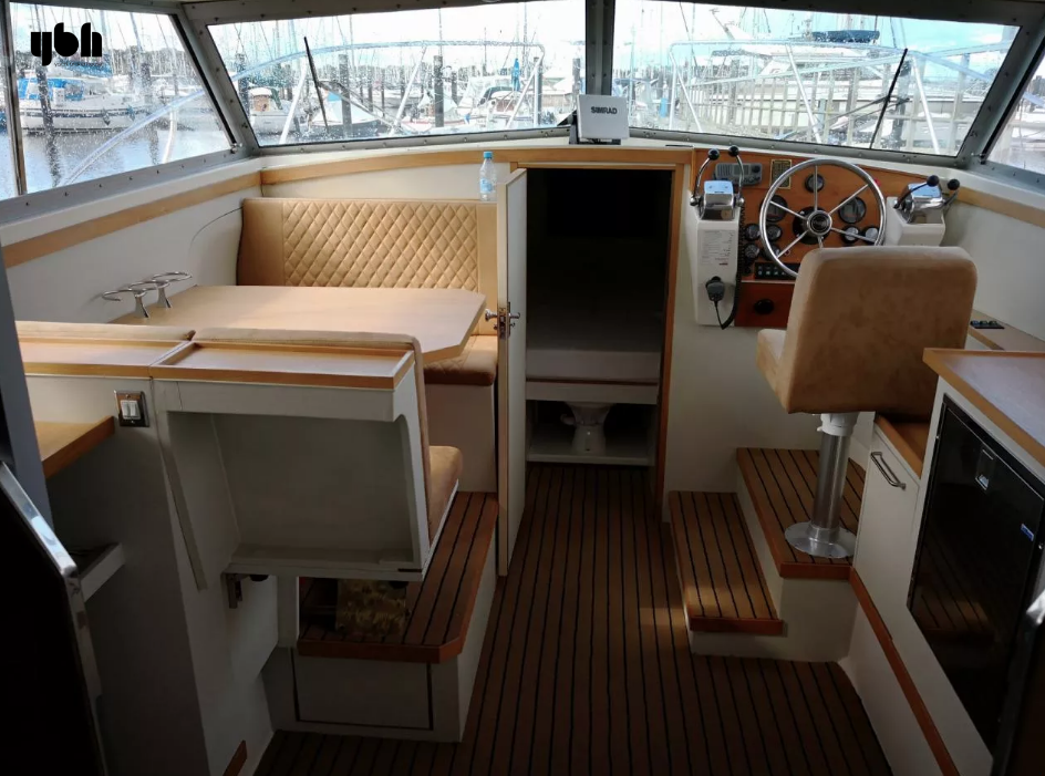 1982 Bertram 28 HT