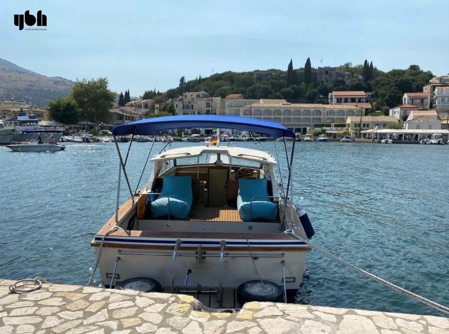 1982 Bertram 28 HT