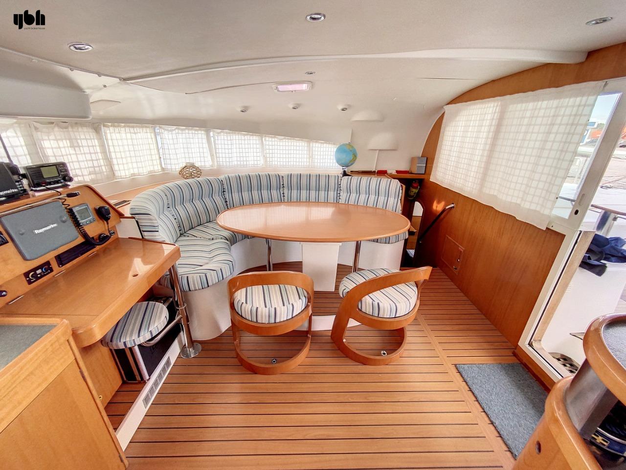 2002 Lagoon 470