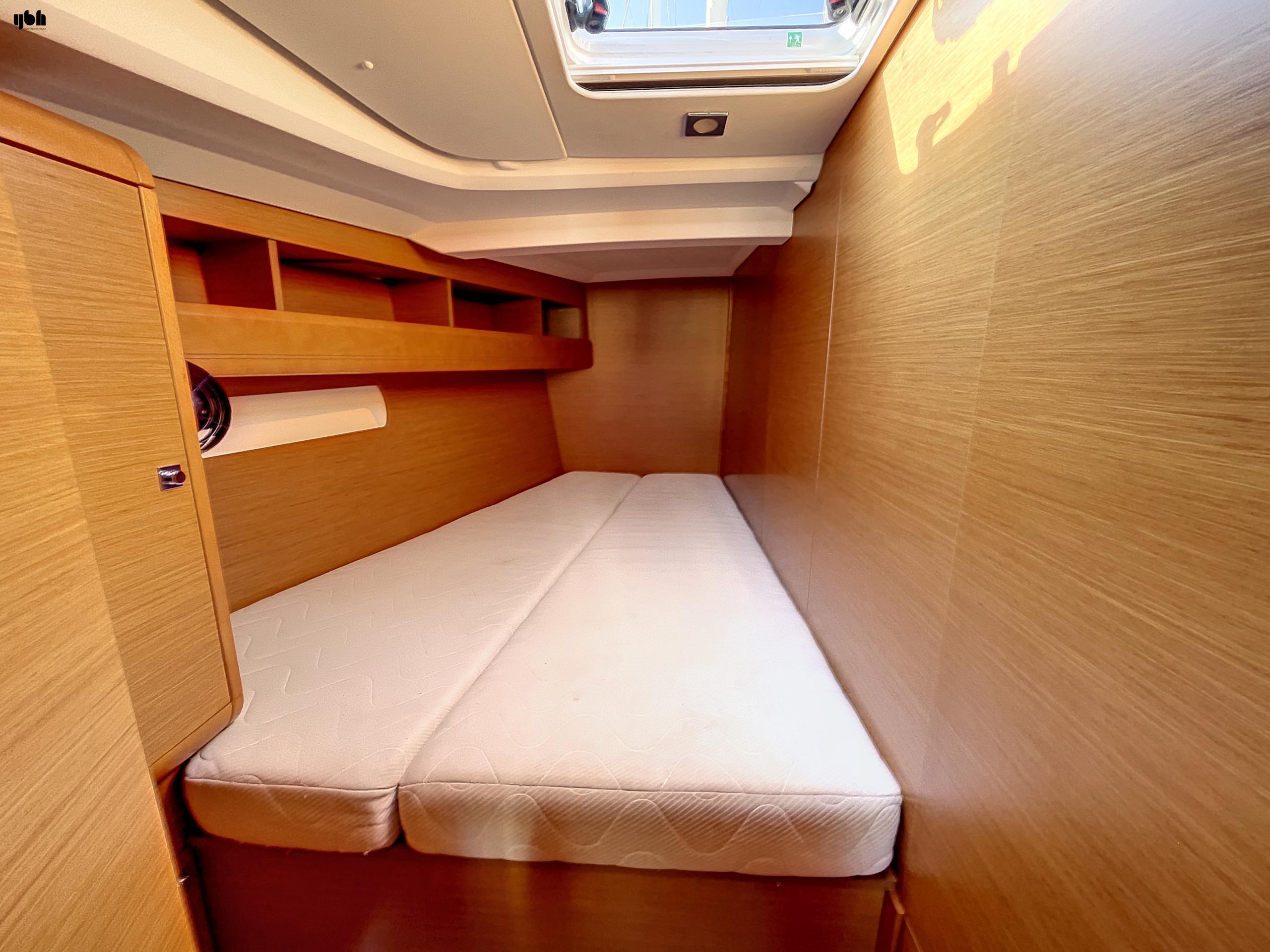 2015 Jeanneau Sun Odyssey 479