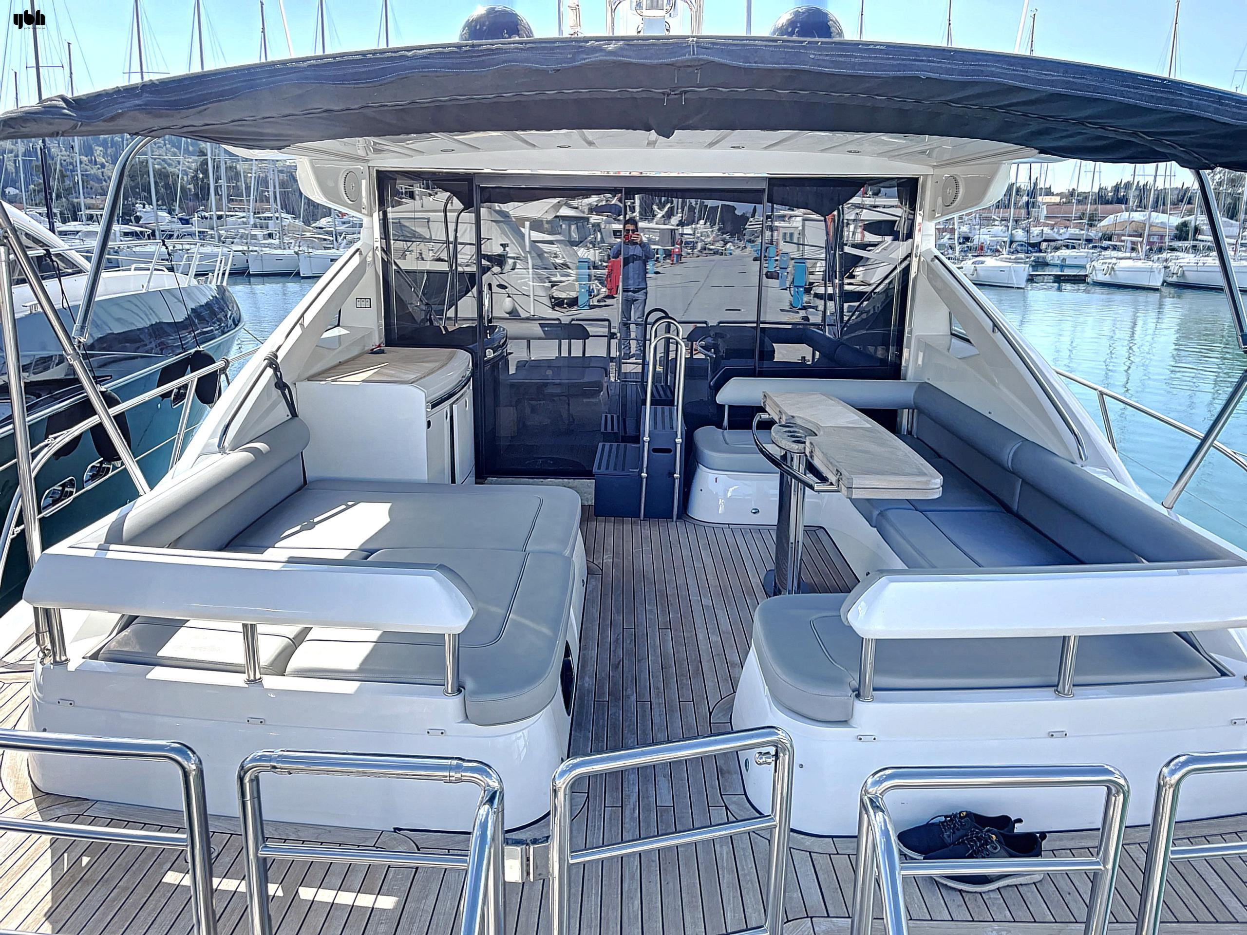 2009 Princess V65