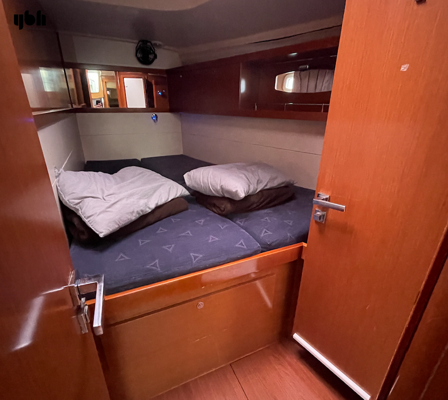 Beneteau Oceanis 54 2012