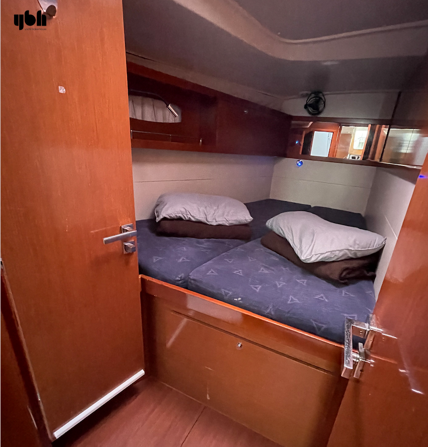 Beneteau Oceanis 54 2012