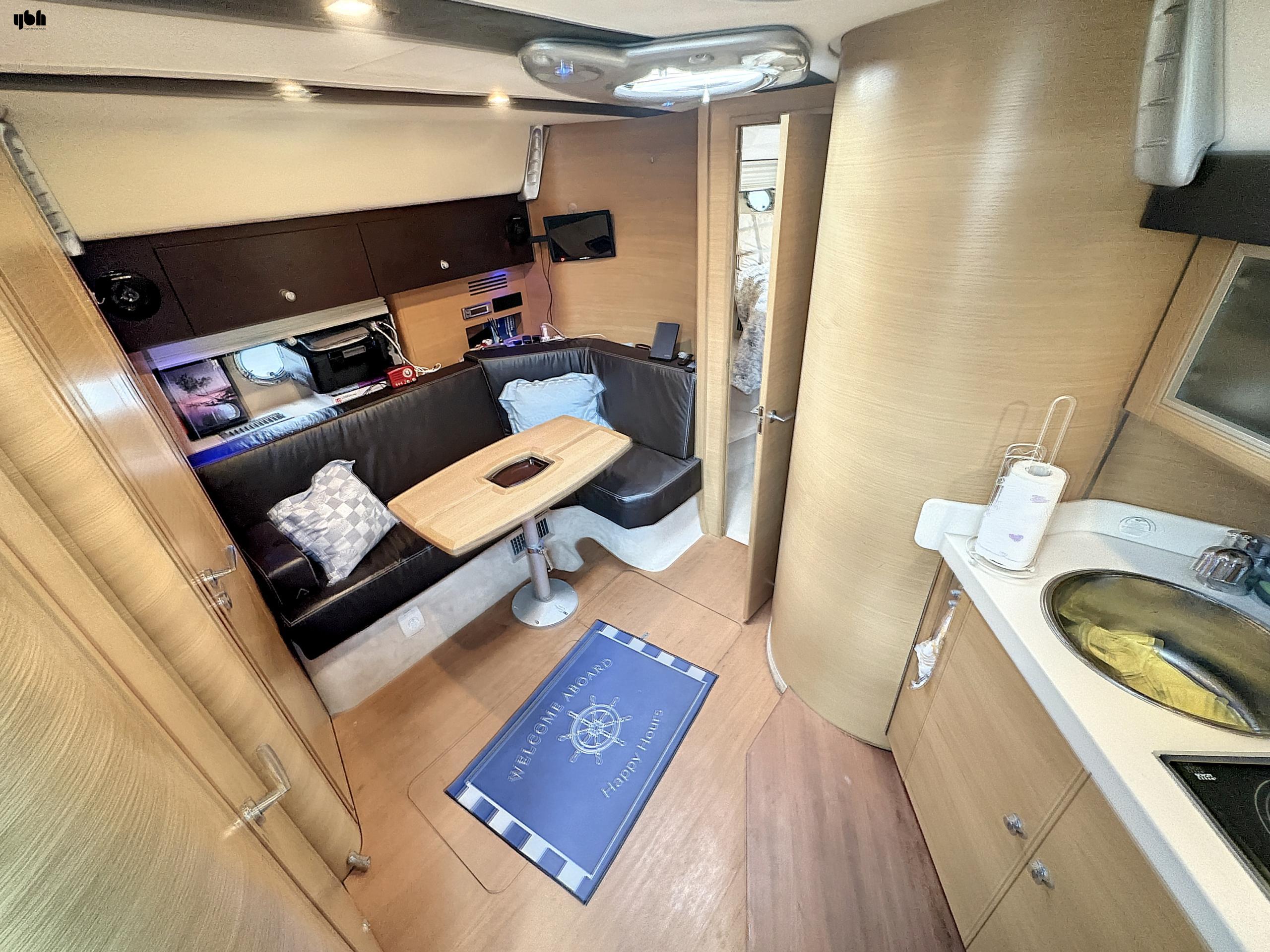 2007 Cranchi Mediterranee 43