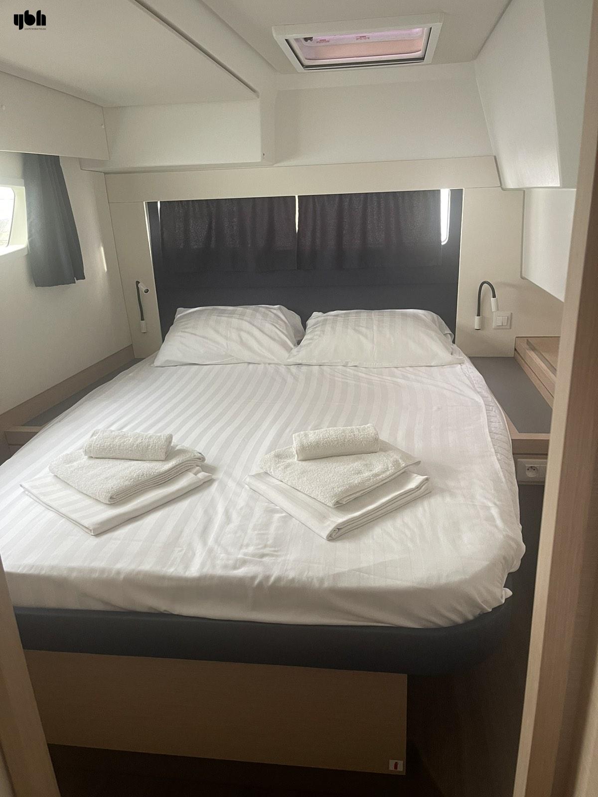 2018 Fountaine Pajot Saona 47