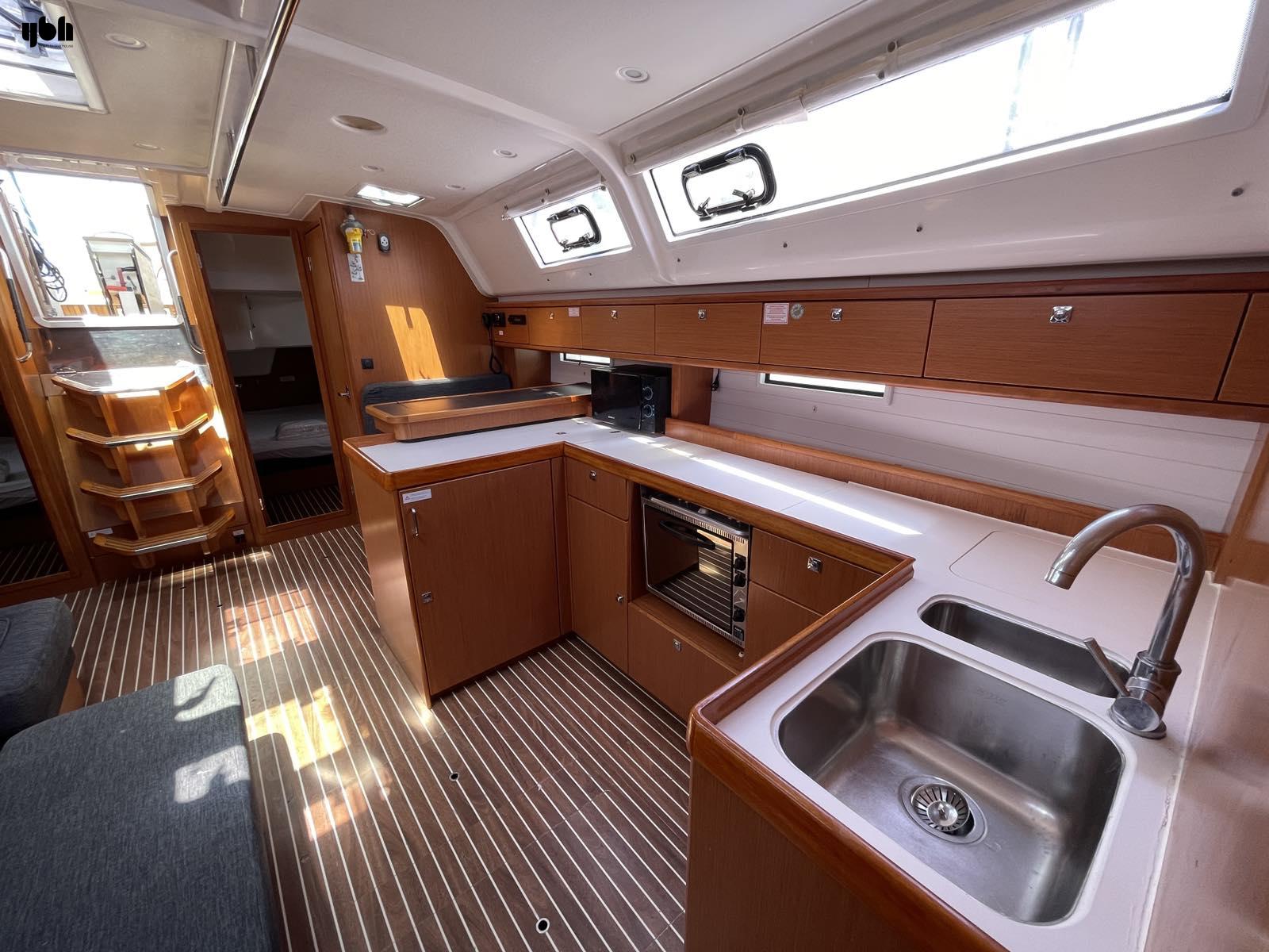 2015 Bavaria Cruiser 51