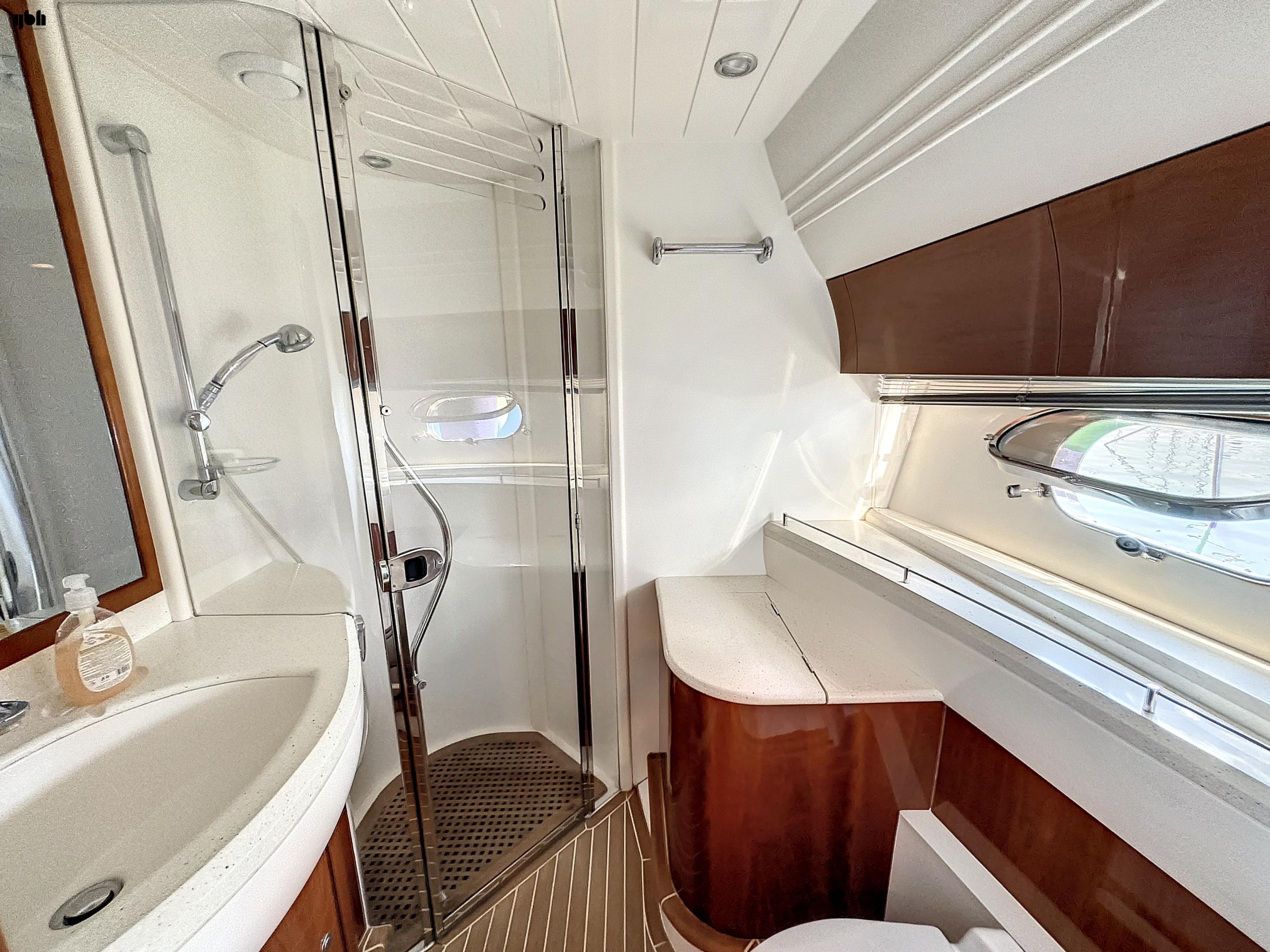 2003 Princess 61