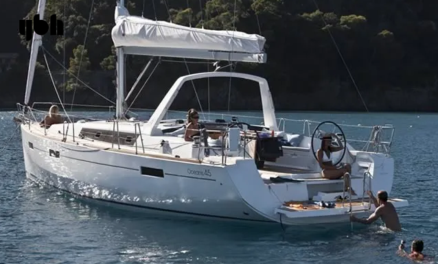 2013 Beneteau Oceanis 45