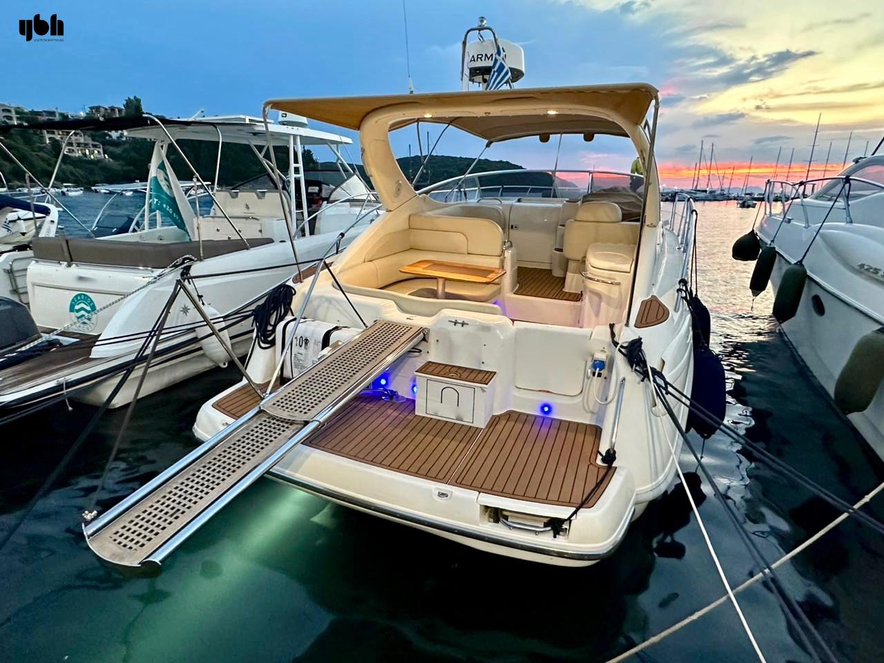 2002 Cranchi 33