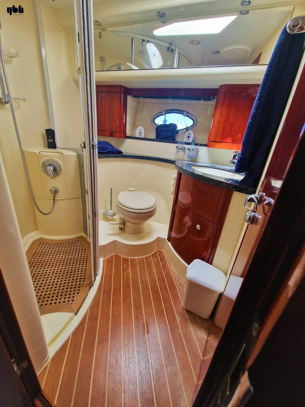 2002 Fairline Phantom 50