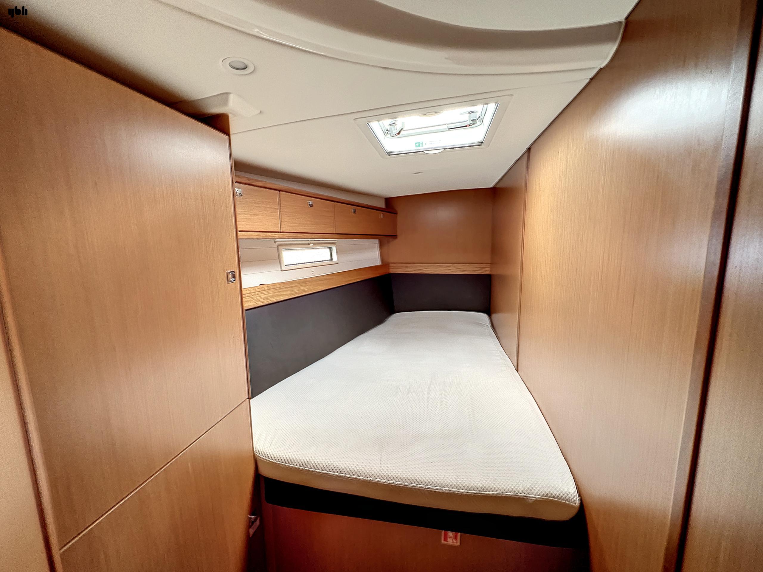 2014 Bavaria Cruiser 56