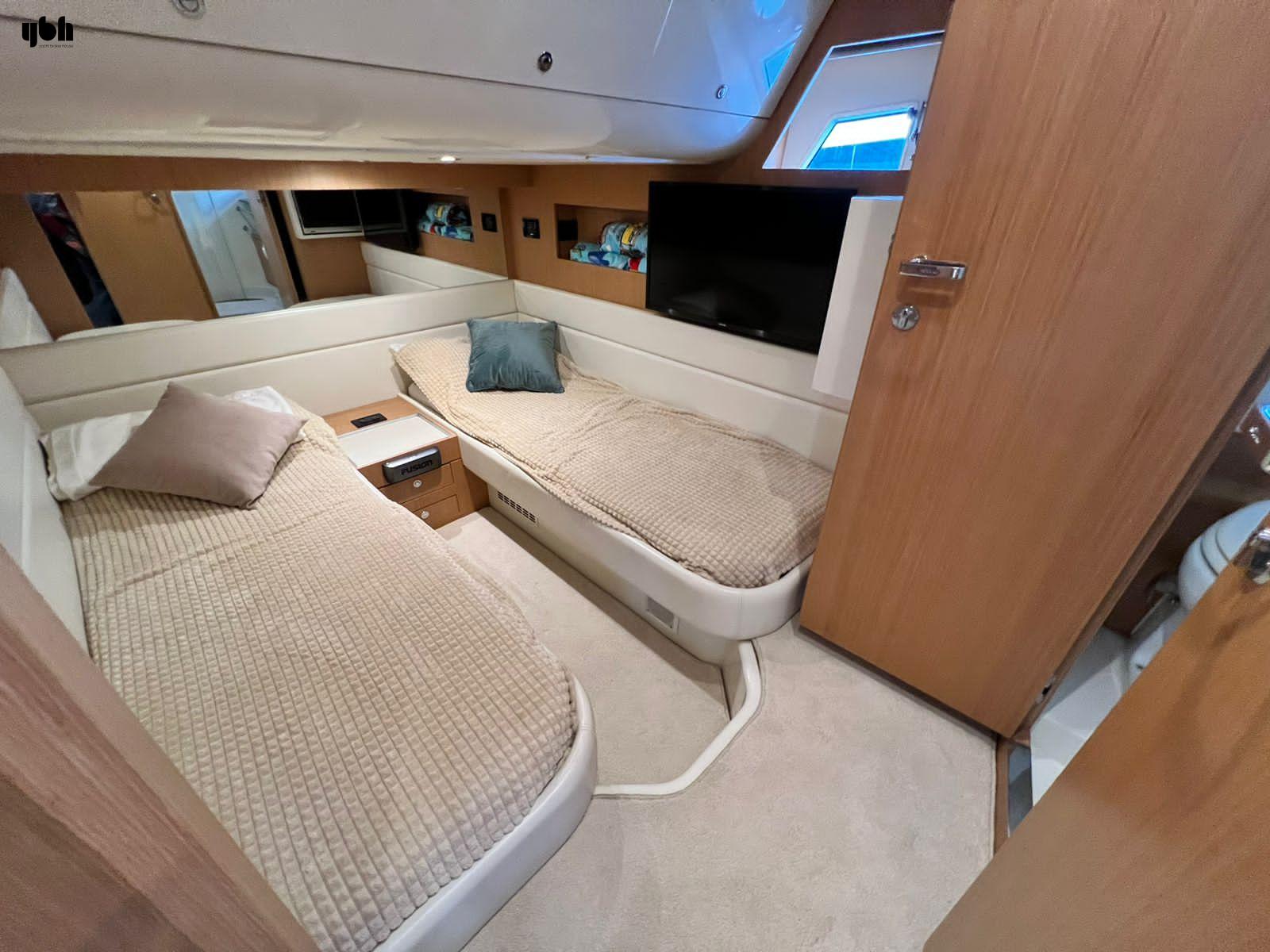 2012 Riva Rivale 52