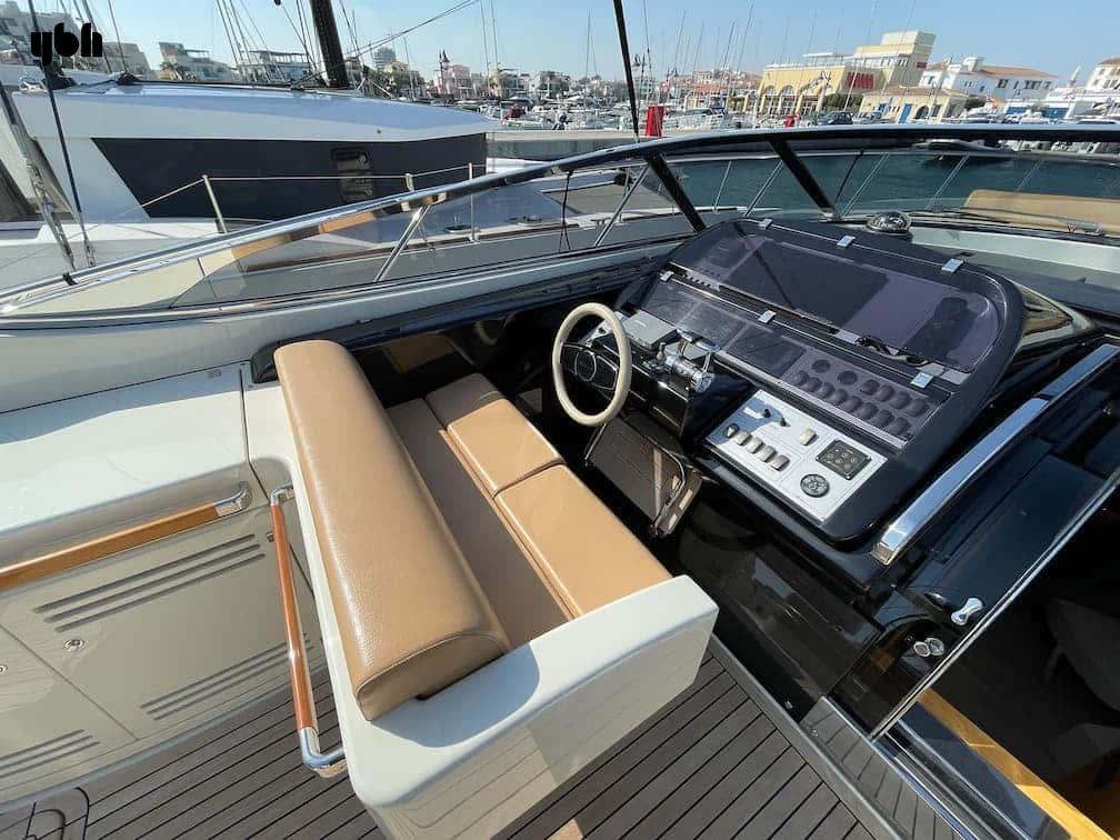 2012 Riva Rivale 52