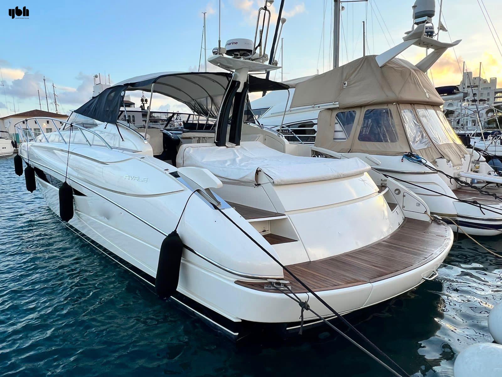 2012 Riva Rivale 52