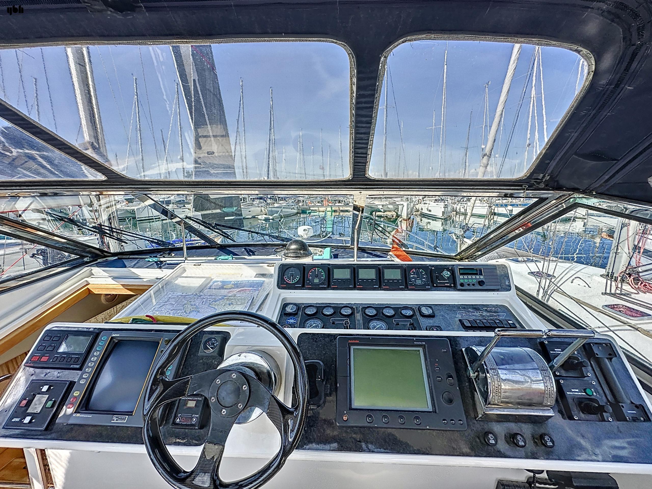 1999 Atlantic 444