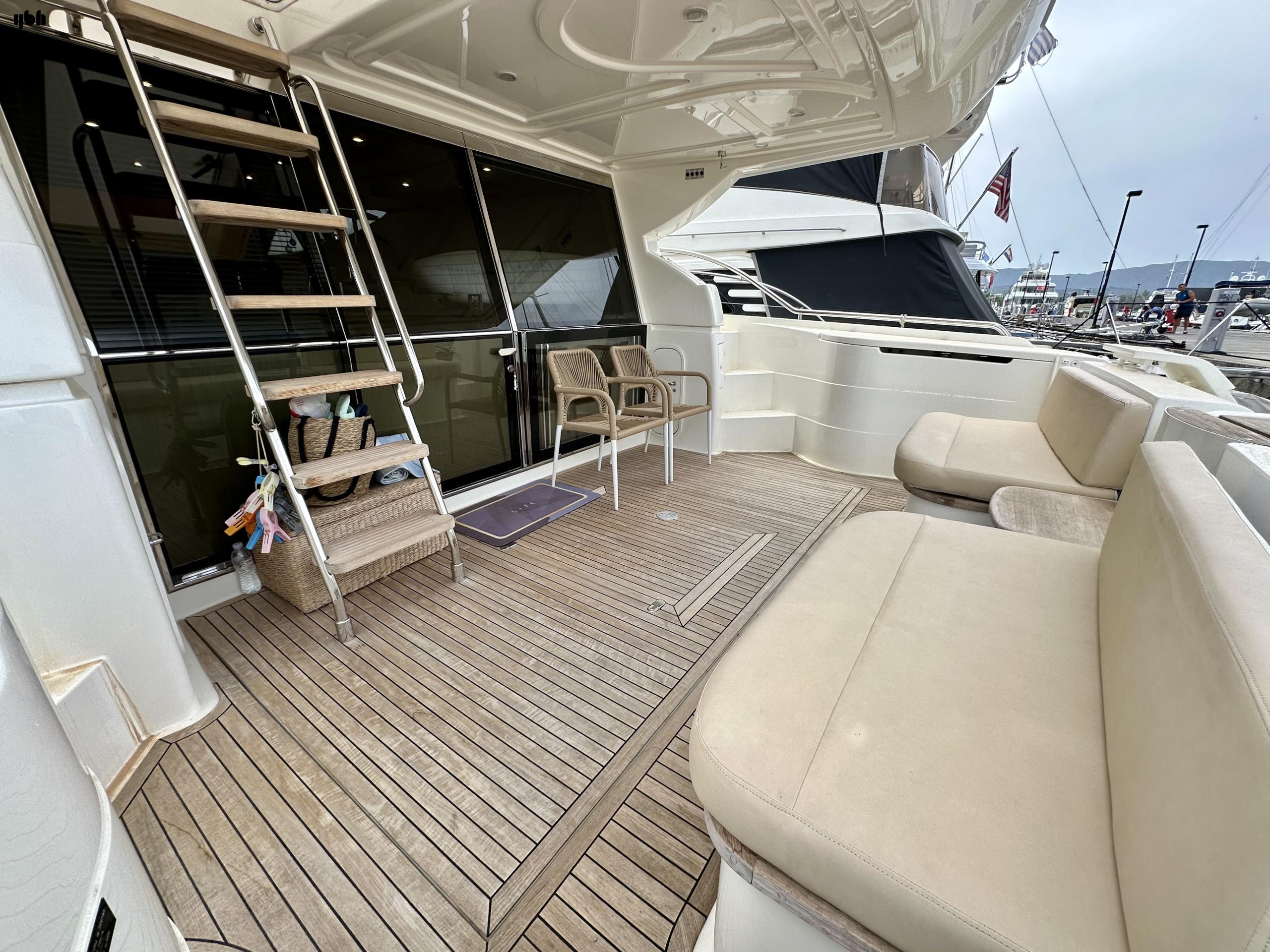 Ferretti Yachts 550 2006 for sale