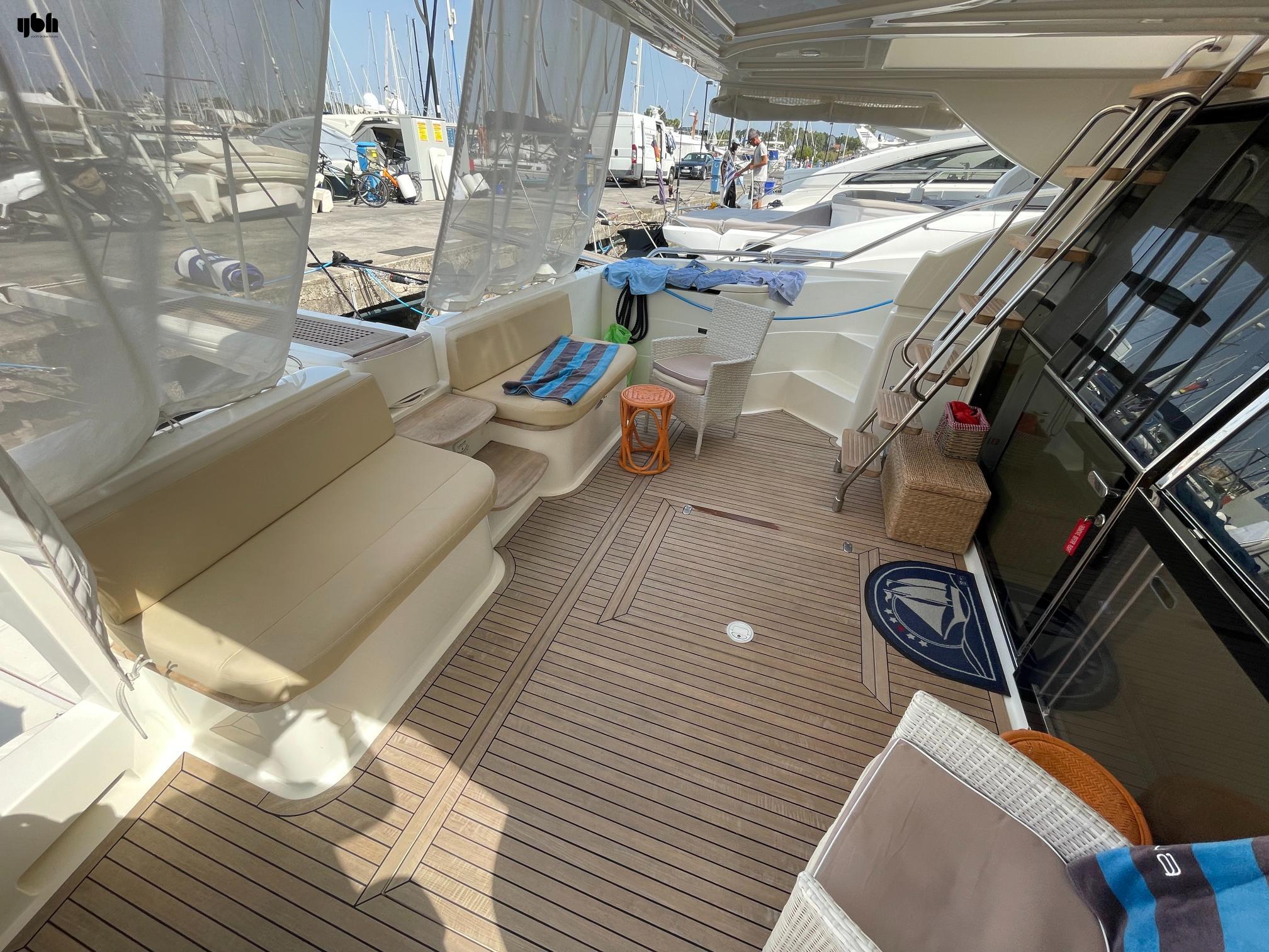 Ferretti Yachts 550 2006 for sale