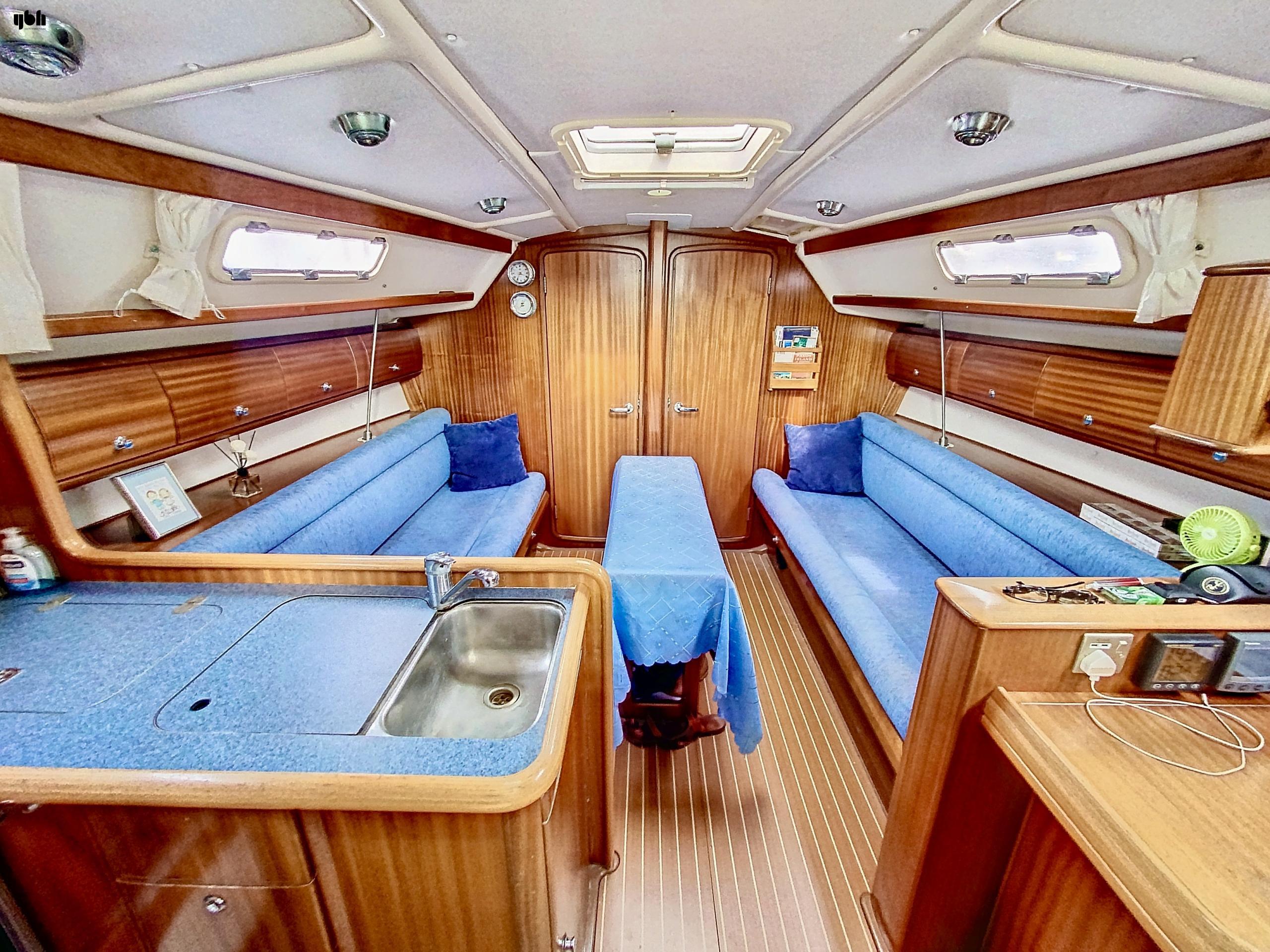 Bavaria 36 2002 for sale