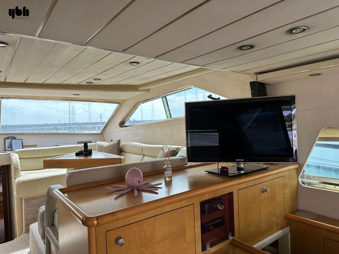 Ferretti Yachts 58 1992 For Sale