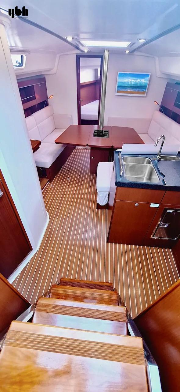  Hanse 385 2013 for sale