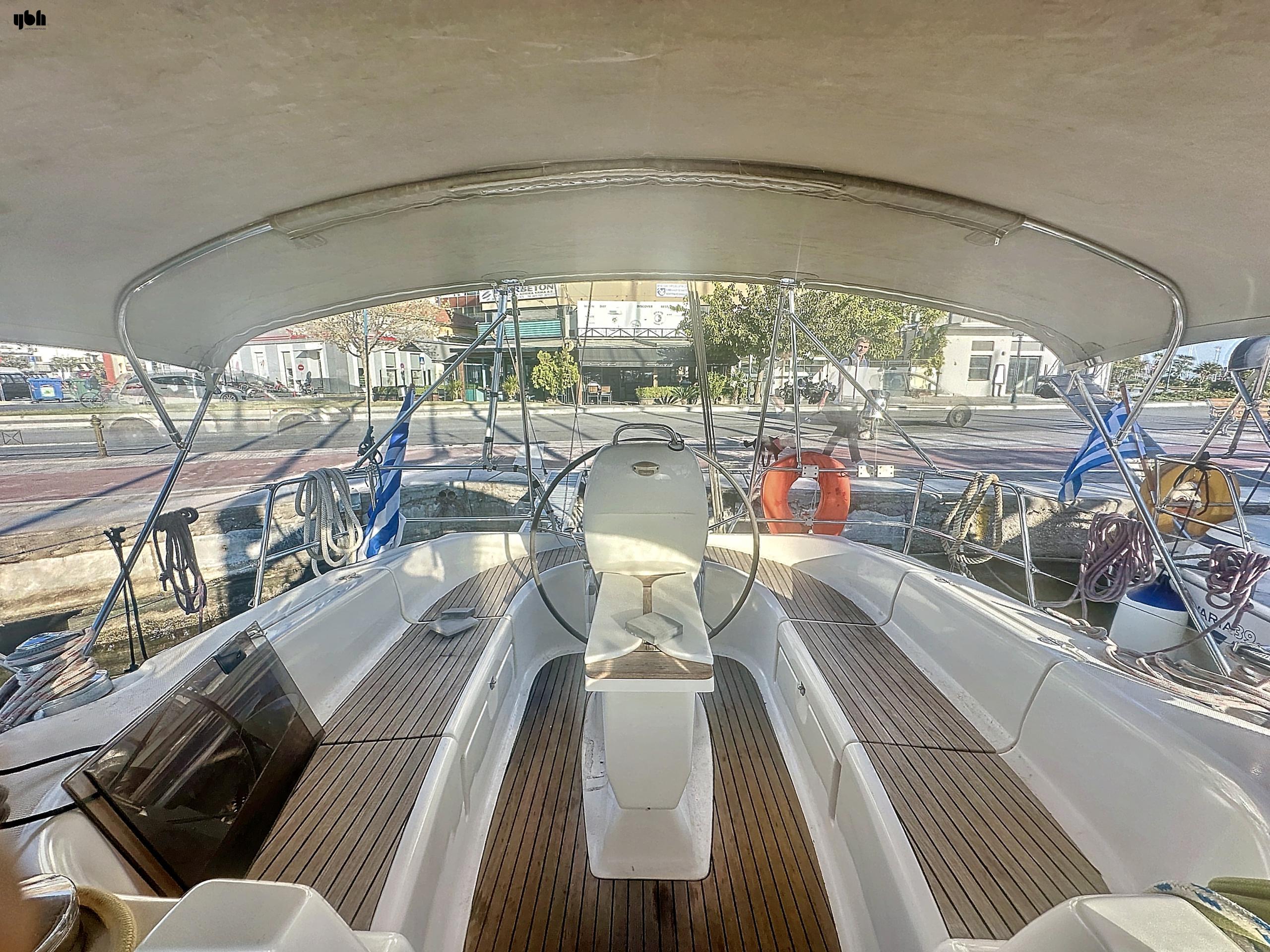 2005 Bavaria Cruiser 39 For Sale