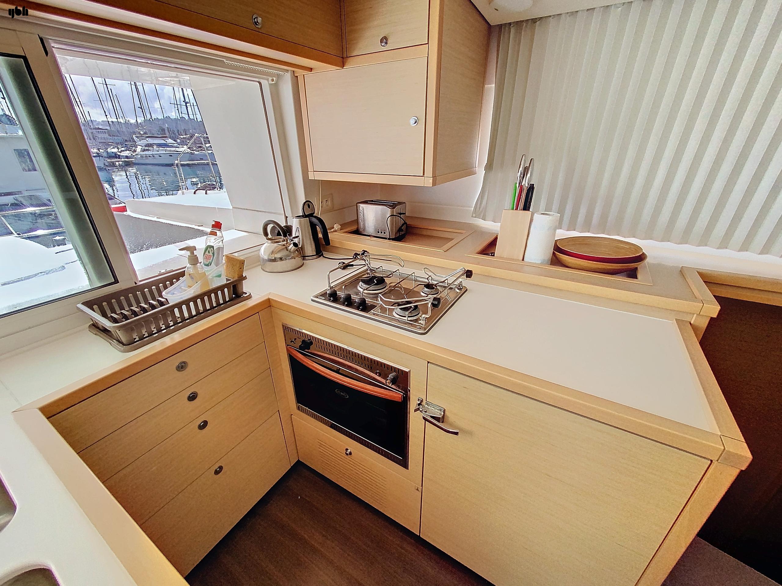 Lagoon 450 2011 for sale