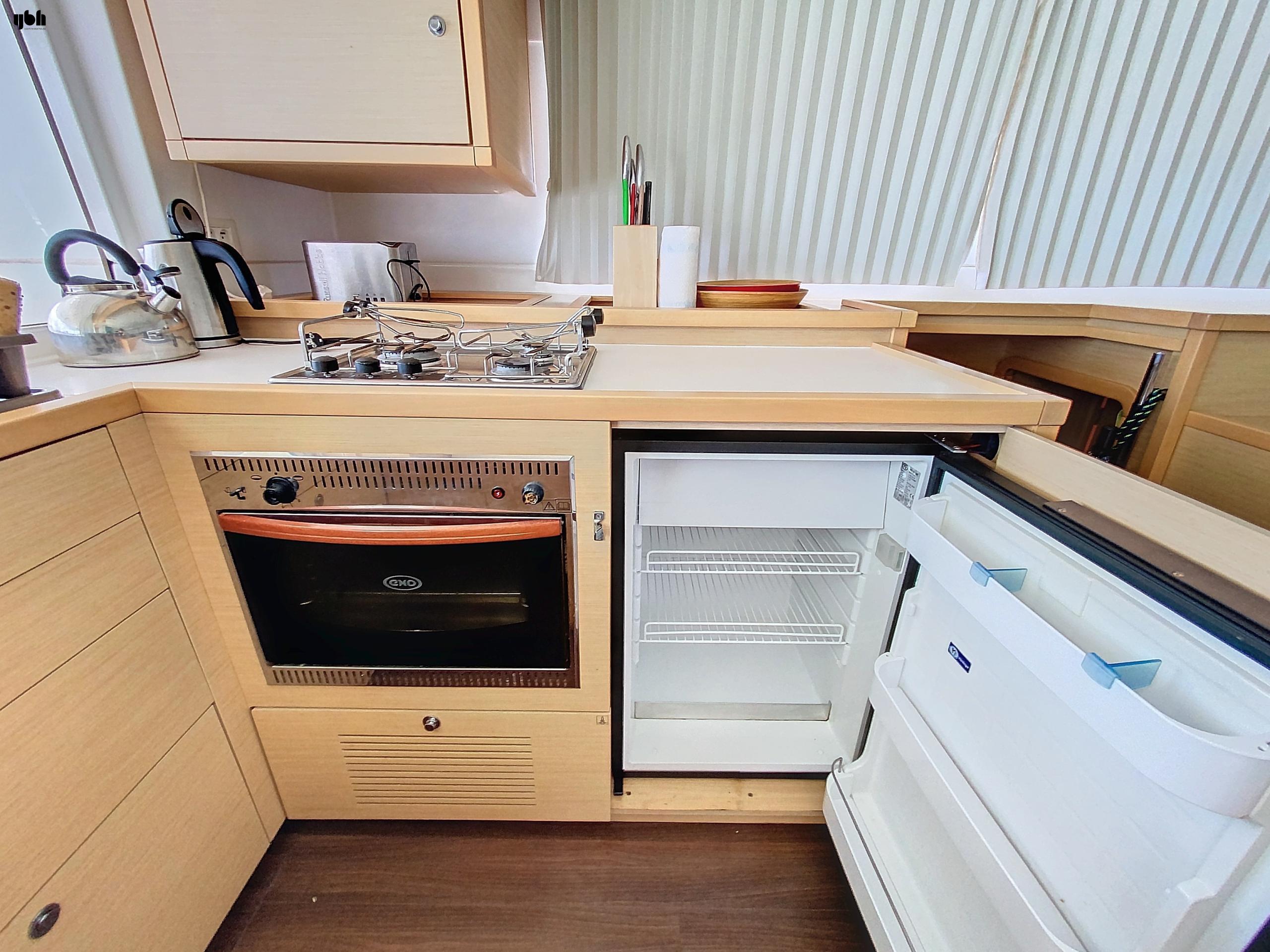 Lagoon 450 2011 for sale