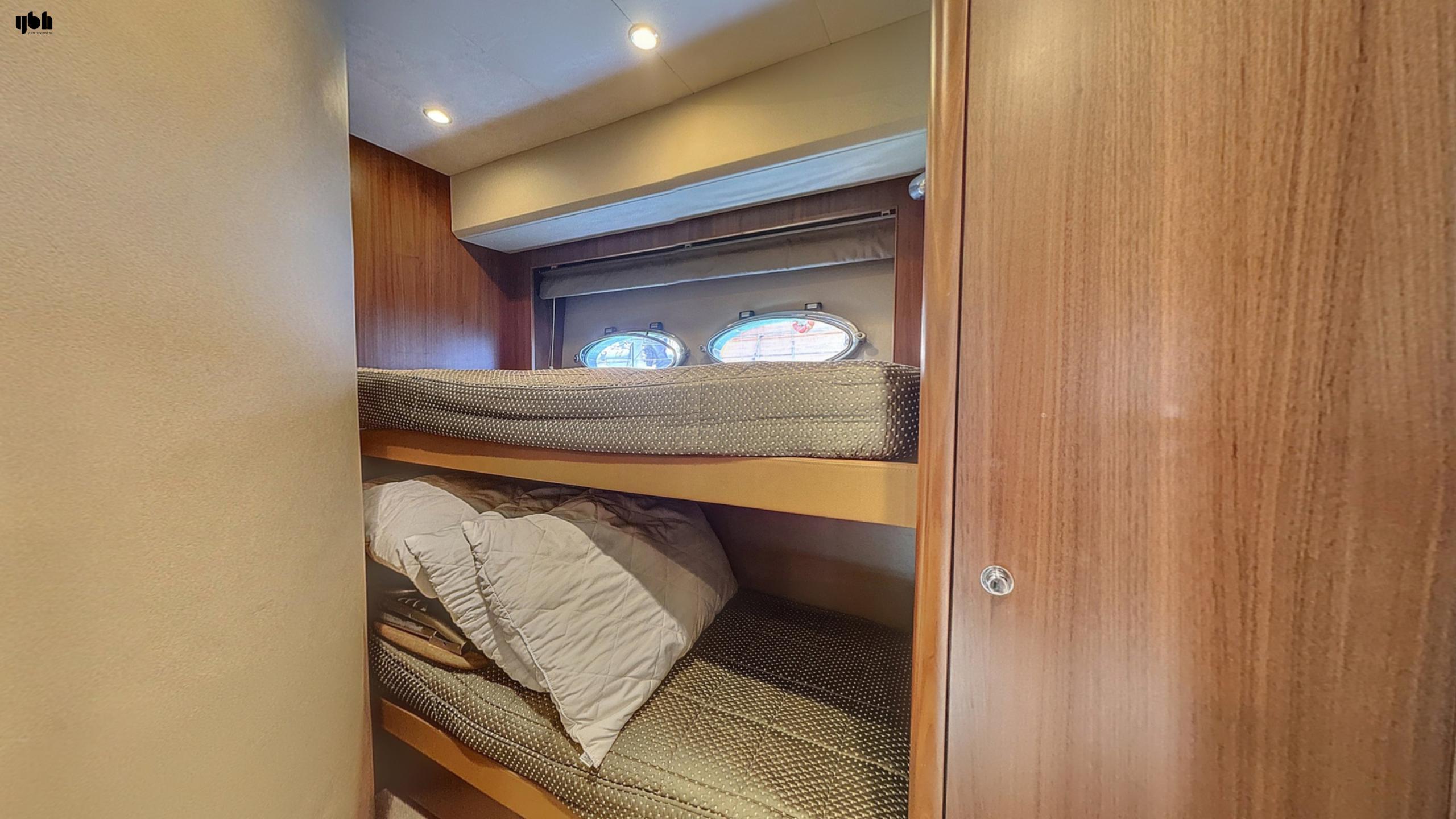 2010 Princess 62