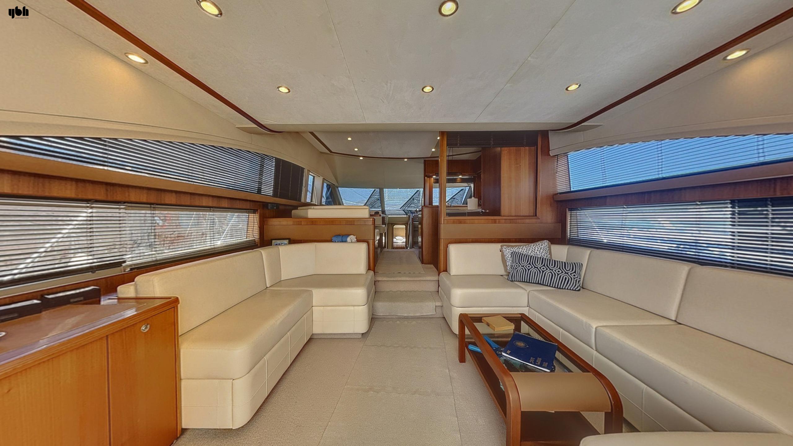 2010 Princess 62