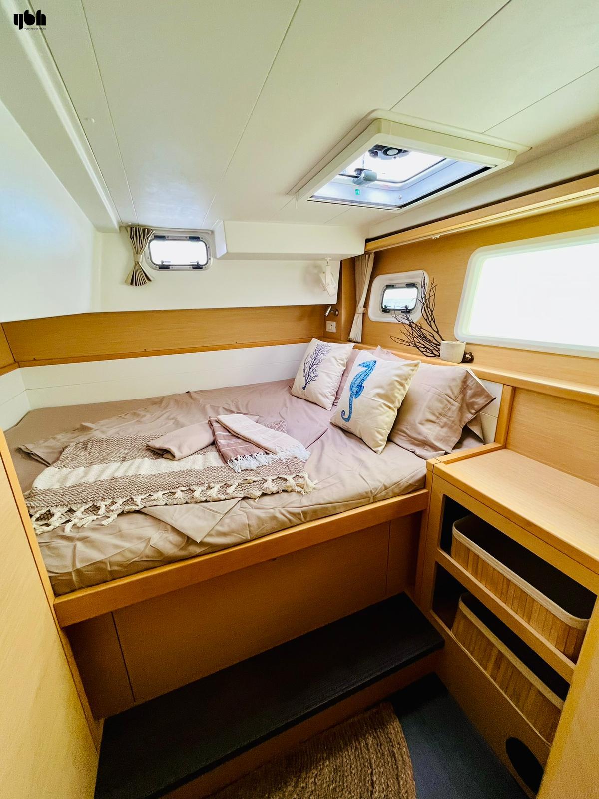 2016 Lagoon 39