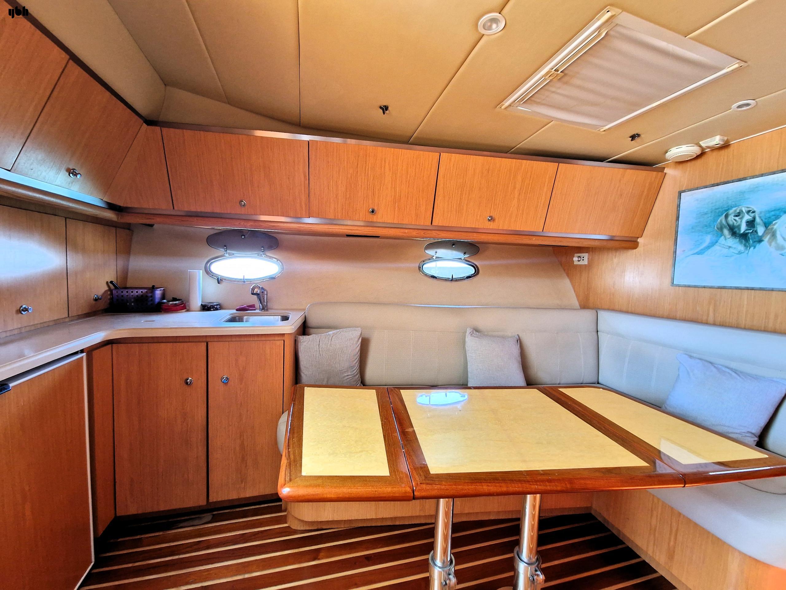 2005 Tiara 4200 Open