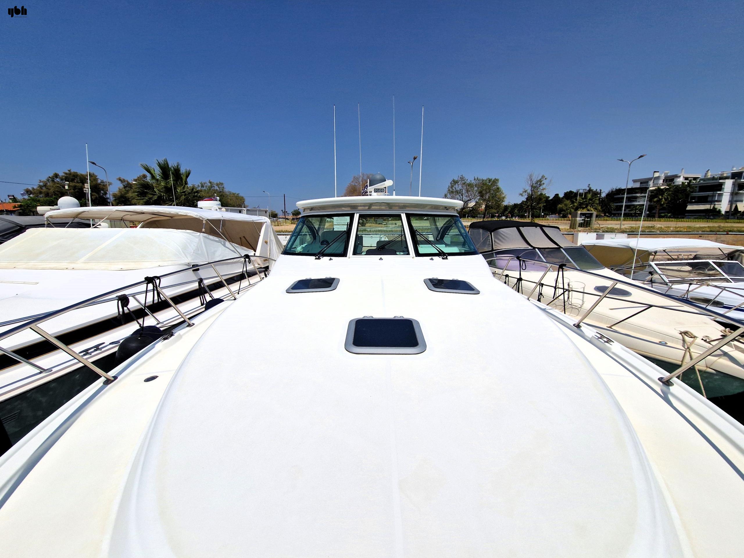 2005 Tiara 4200 Open