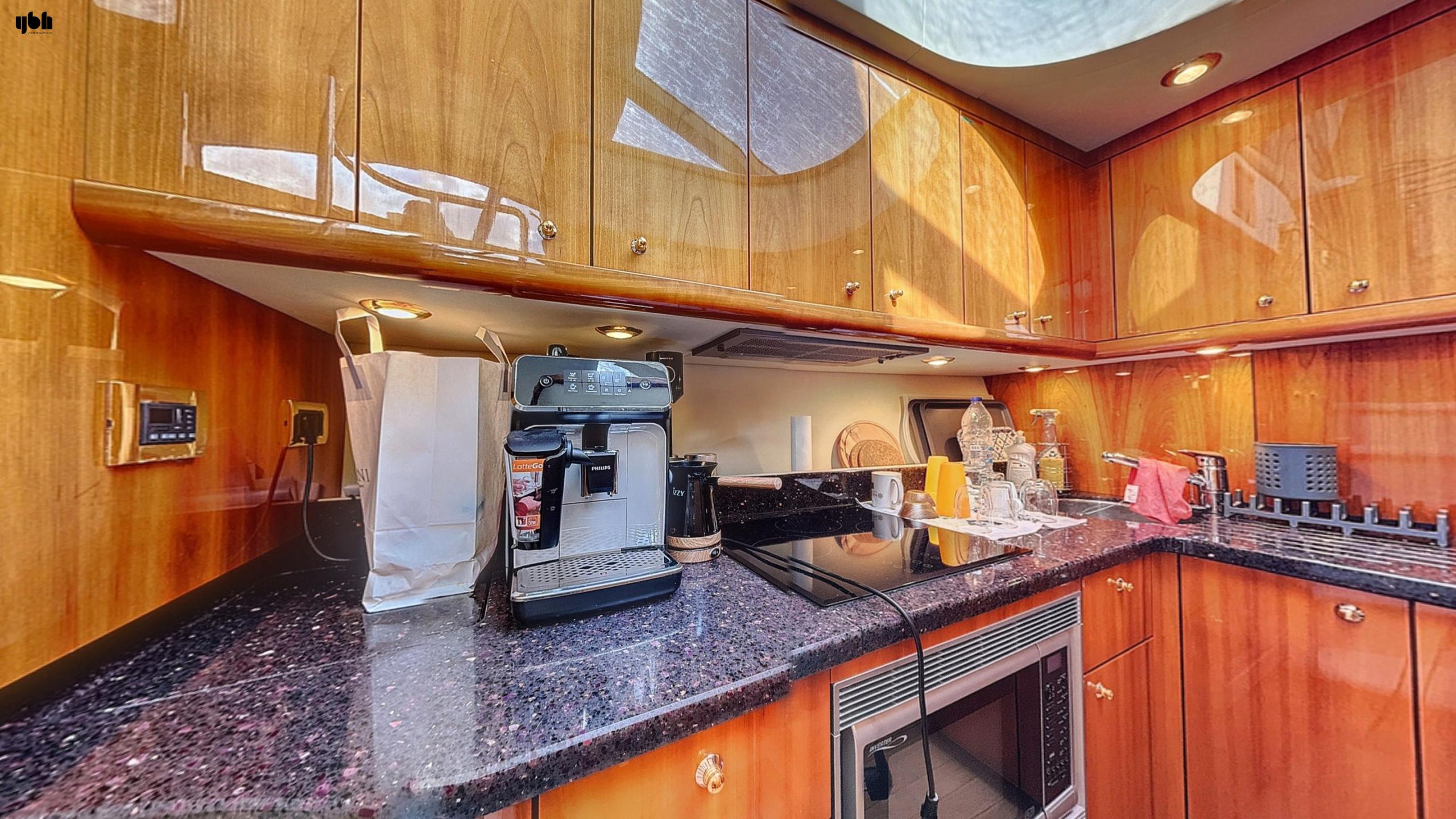 2006 Sunseeker Manhattan 50