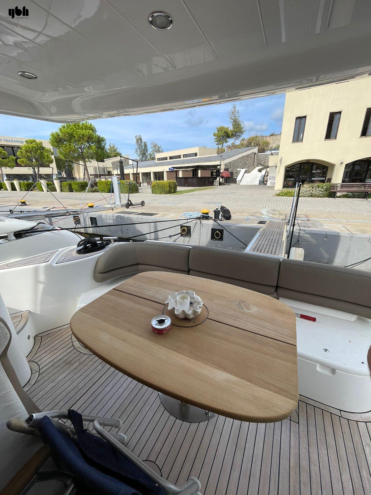 2006 Princess 50