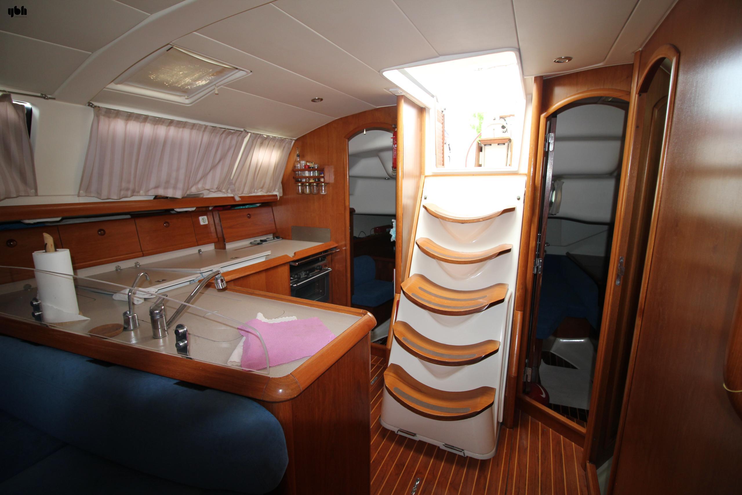 2003 Jeanneau Sun Odyssey 43 DS