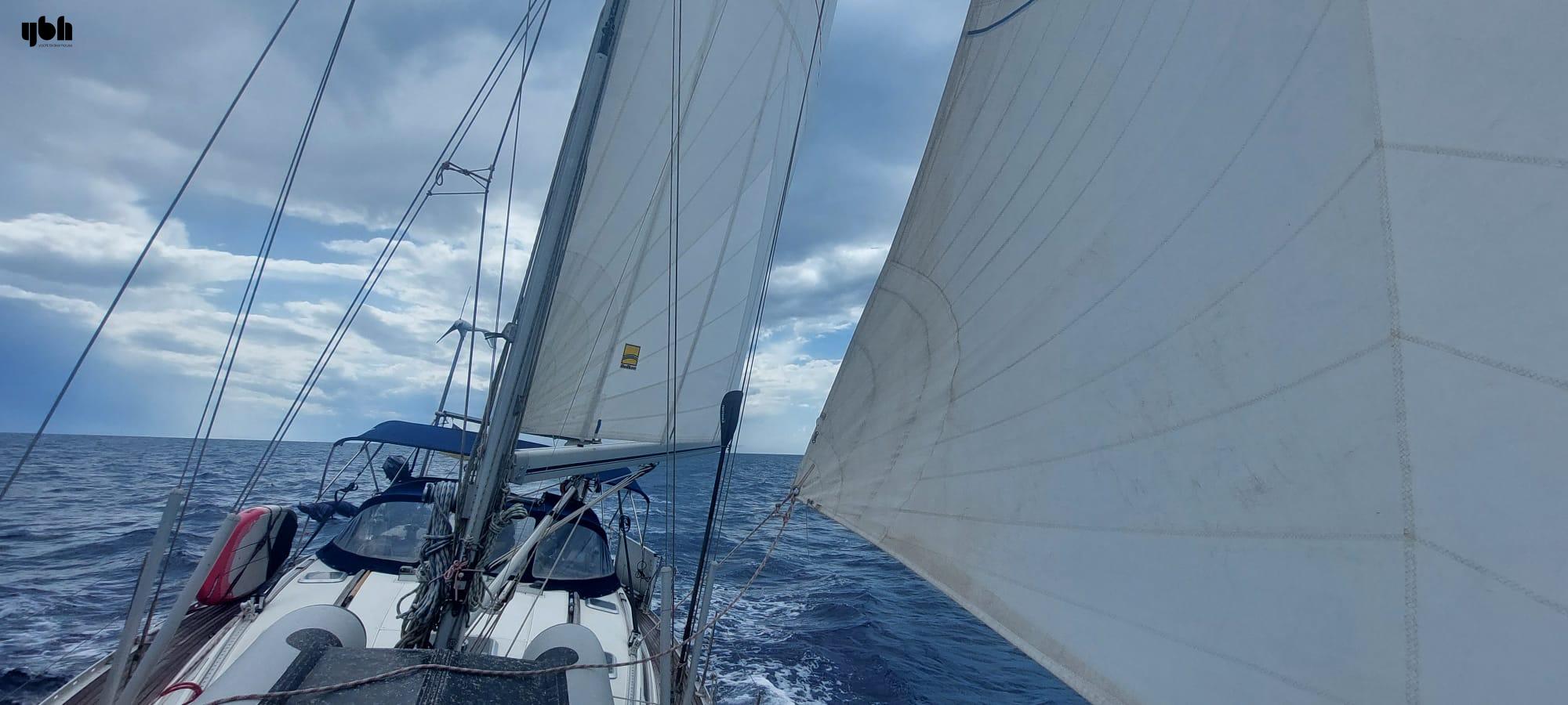 1993 Jeanneau Sun Odyssey 42.1