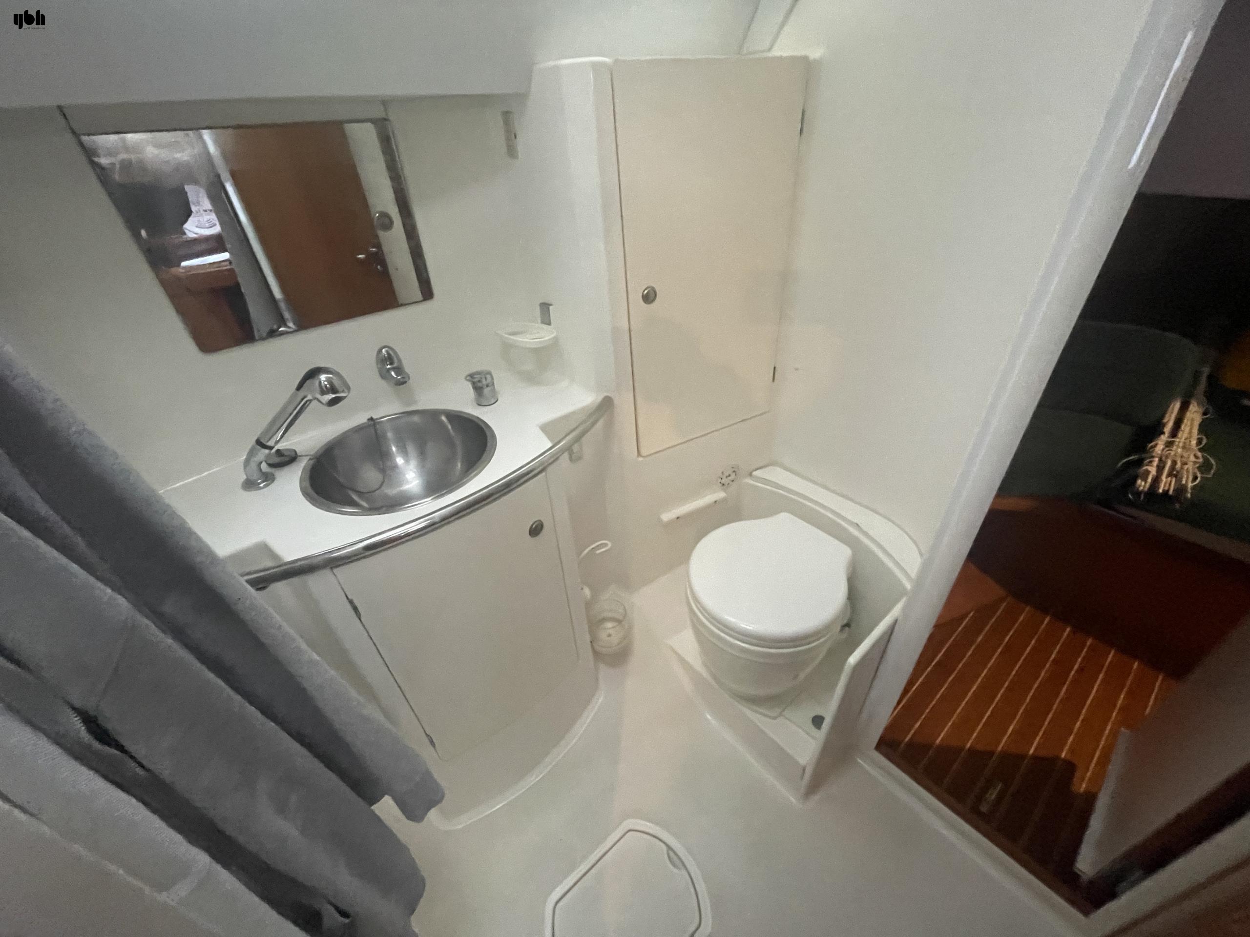 1993 Jeanneau Sun Odyssey 42.1