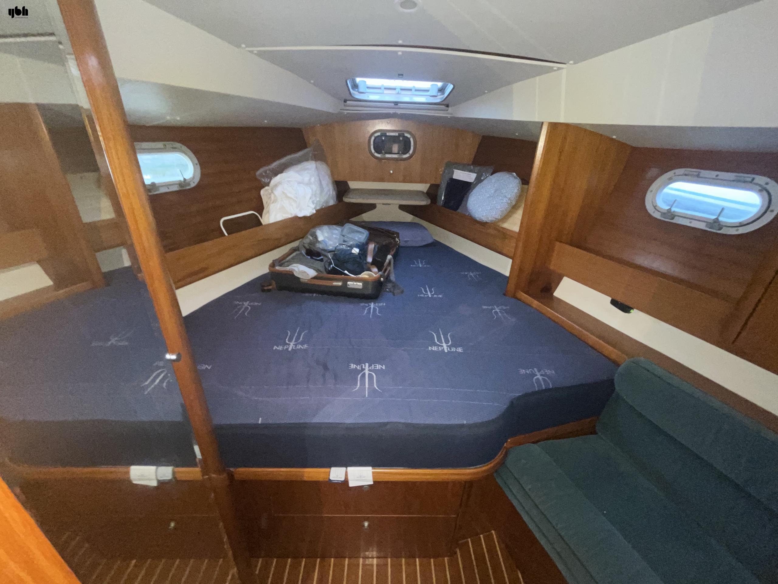 1993 Jeanneau Sun Odyssey 42.1