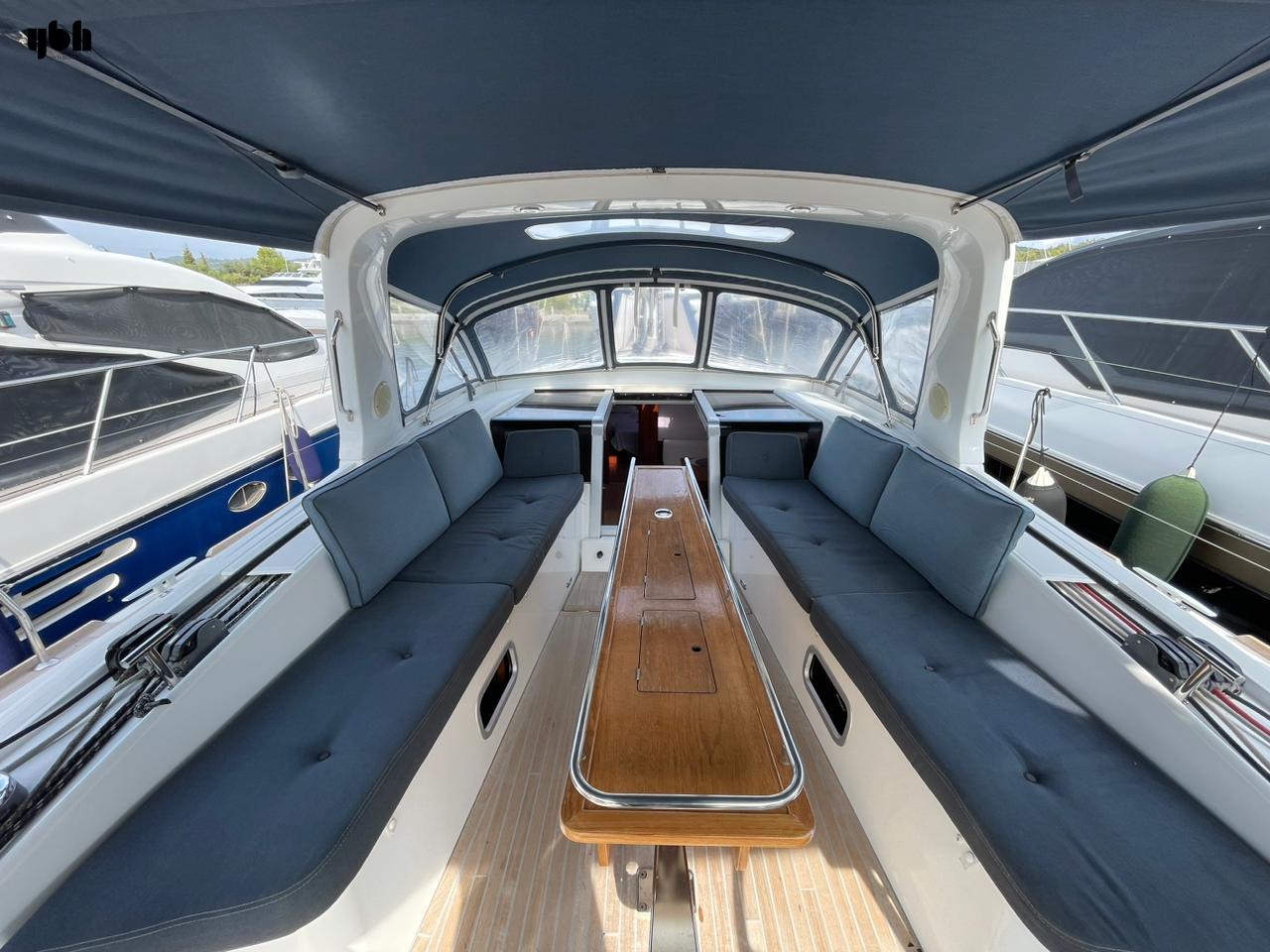 2015 Beneteau Oceanis 60