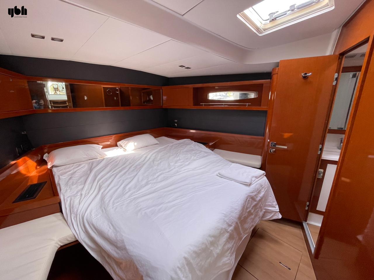 2015 Beneteau Oceanis 60