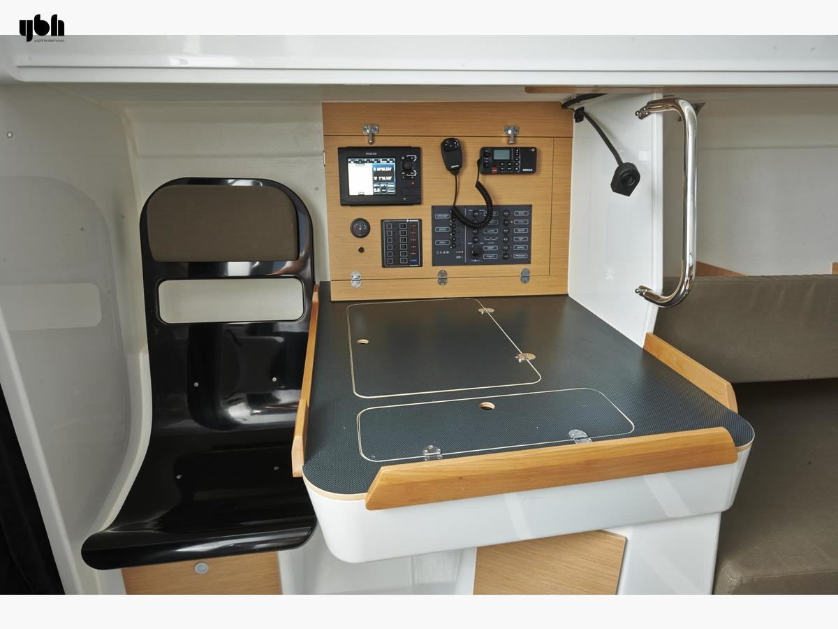 2015 Jeanneau Sun Fast 3600
