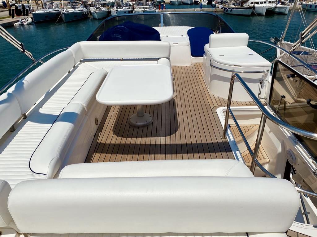 2004 Sunseeker Manhattan 56