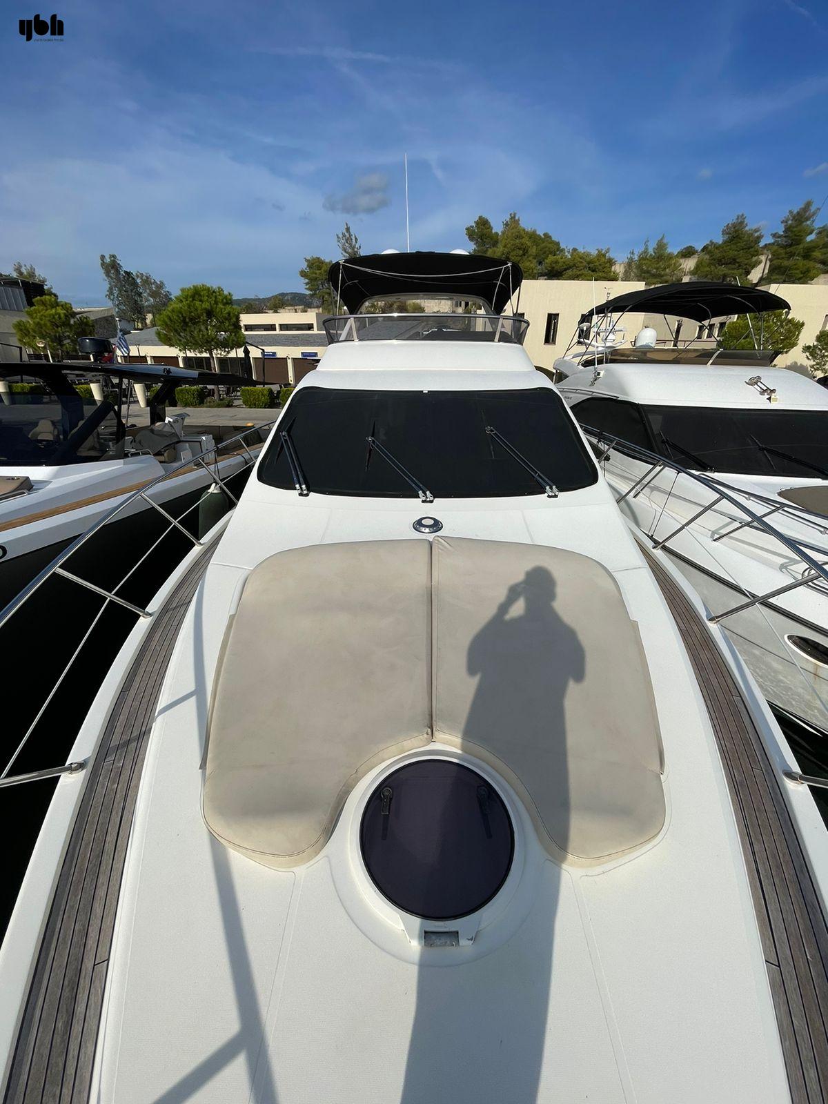 2008 Azimut 55
