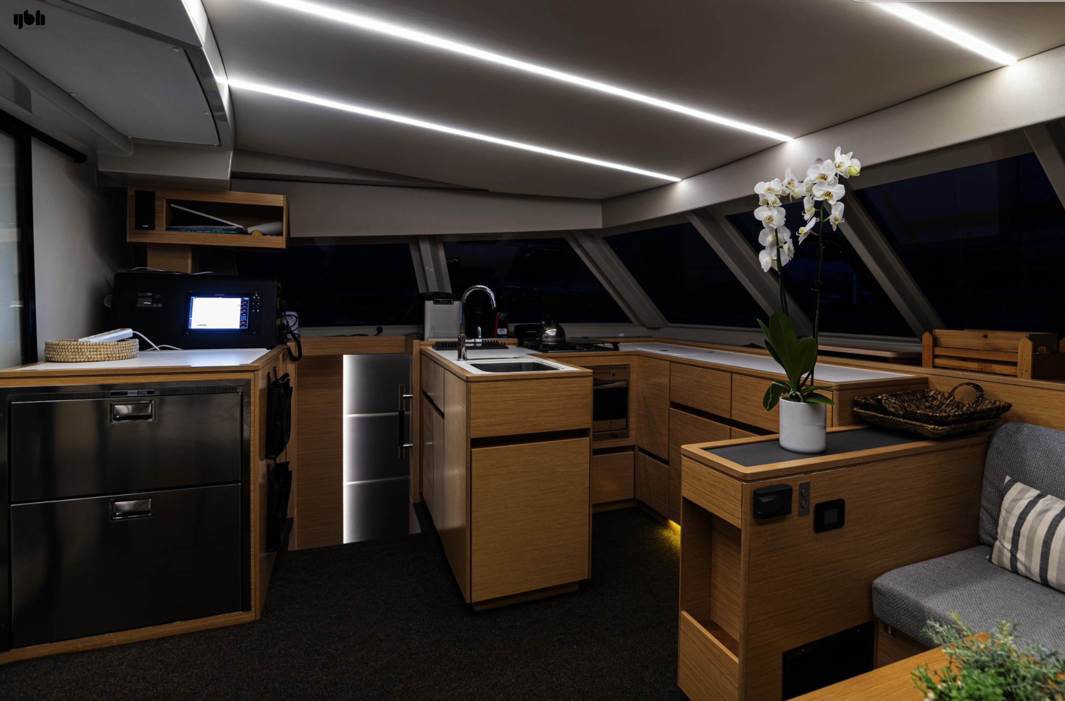 2019 Bavaria Nautitech 47