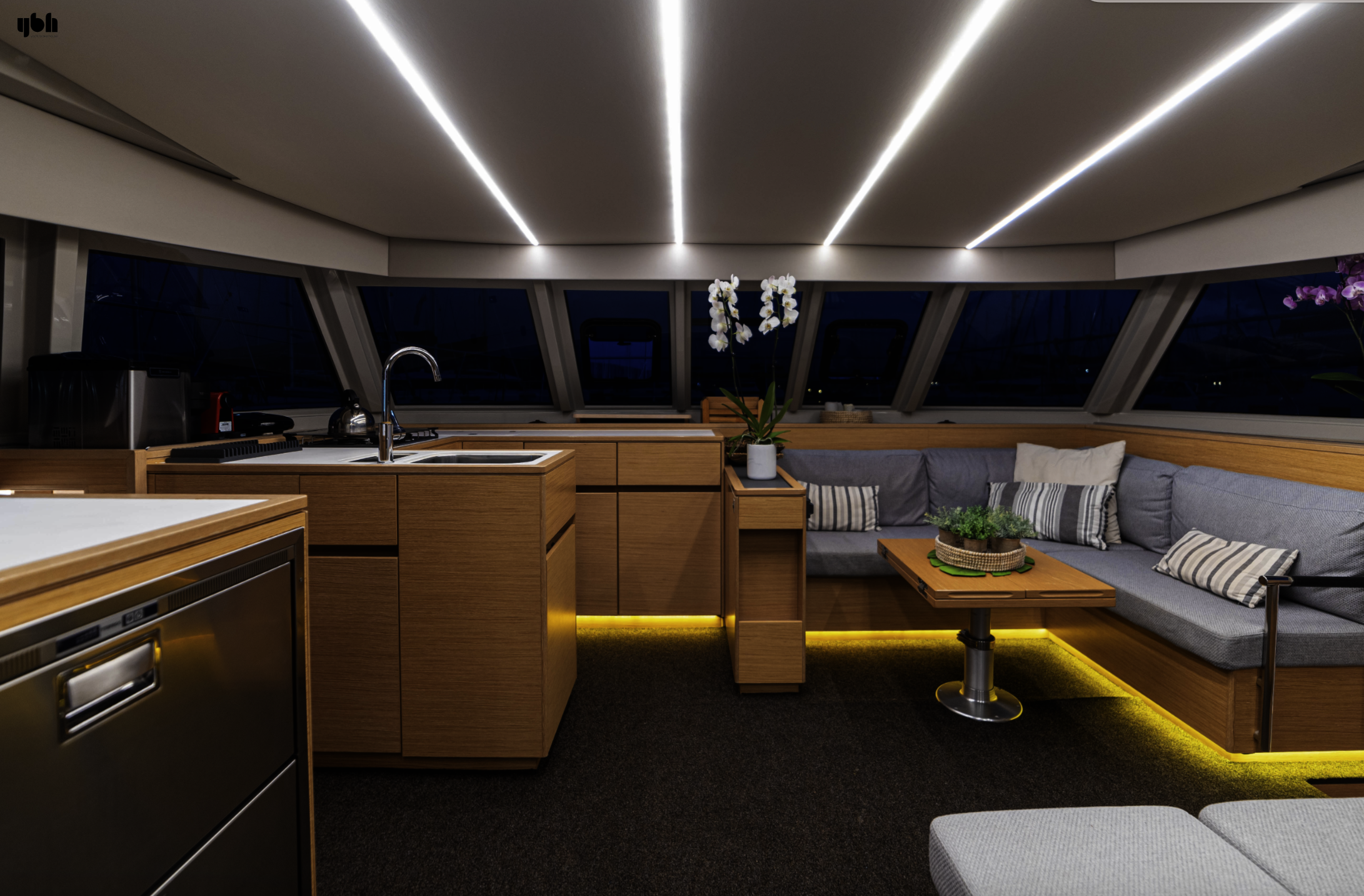 2019 Bavaria Nautitech 47