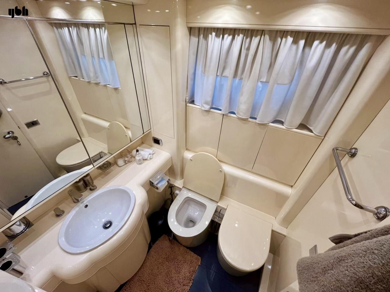 1995 Tecnomarine GTS 90